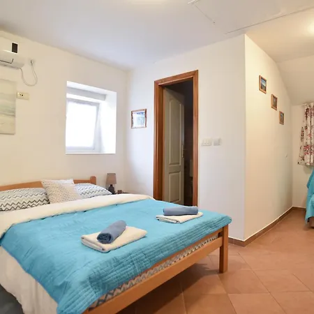 Готель Sailor House Будва Екстер'єр фото
