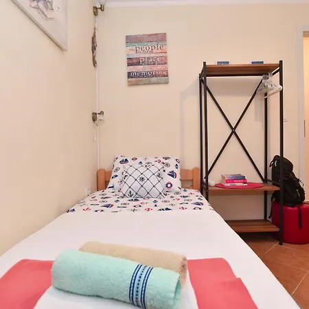 Готель Sailor House Будва Екстер'єр фото