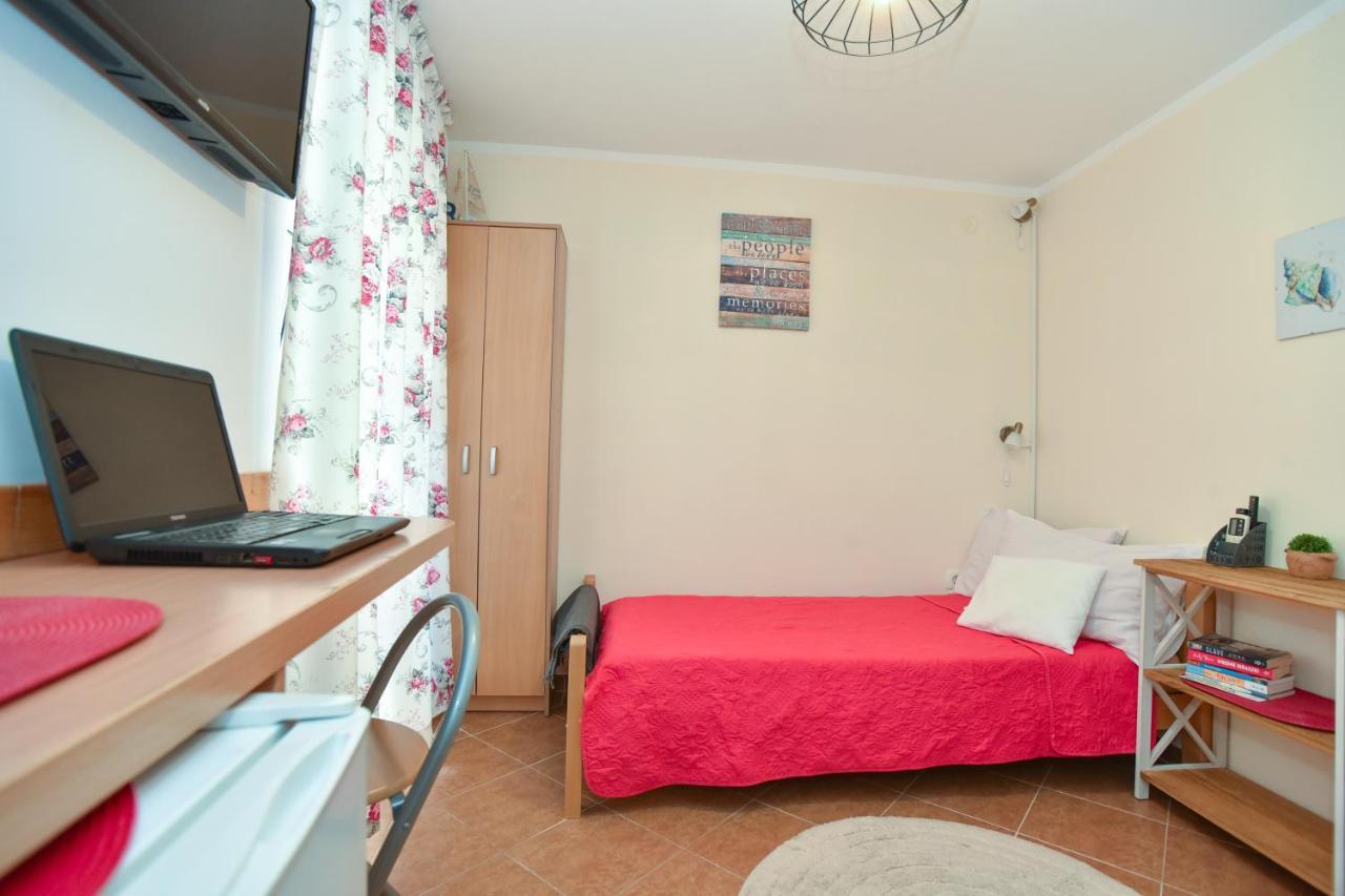 Sailor House Гостьовий будинок Будва