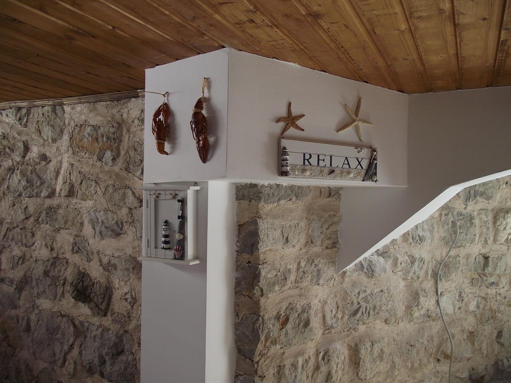 Konukevi Sailor House Budva